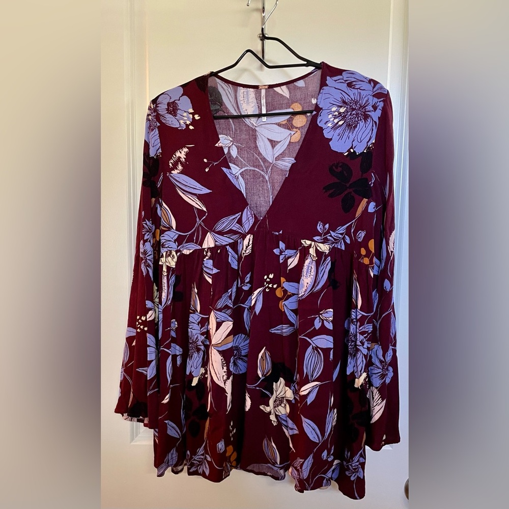 Funky Free People bell sleeve babydoll blouse